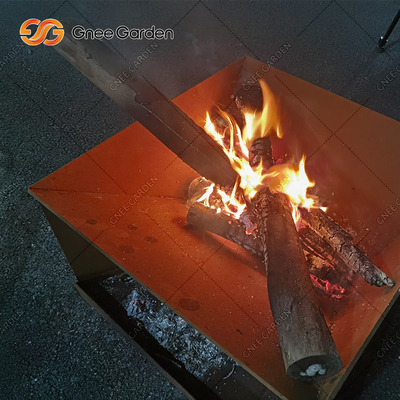 حرق الخشب Corten Steel Metal Garden Fire Pit &amp; BBQ