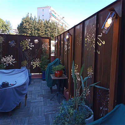 ديكور الشرفة Corten Steel Laser Cut Panels شاشات الخصوصية المعدنية مسبقة الصدأ