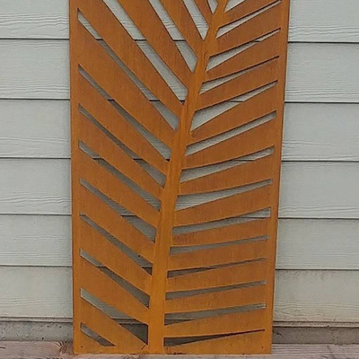 ديكور خارجي مصنوع حسب الطلب من Corten Steel شاشات حدائق بسماكة 2.5 مم