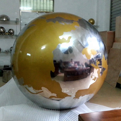 Gnee Garden النحت المعدني المصقول Sphere Schere World Globe Sculpture مصنوع يدويًا